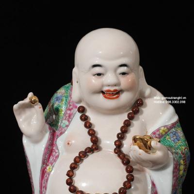 TƯỢNG PHẬT DI LẶC ĐỨNG TRÊN TÚI TIỀN
